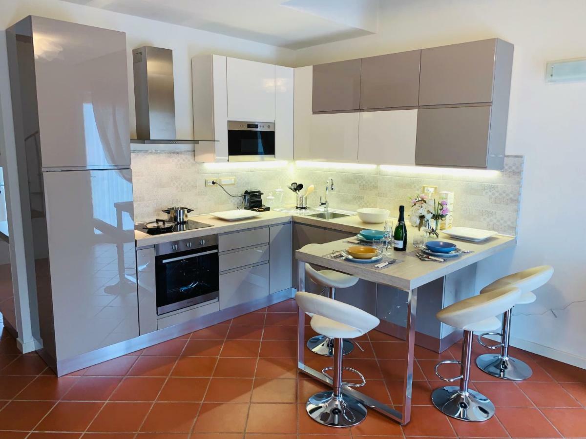 Appartamento Nice Forte Dei Marmi Querceta Bagian luar foto